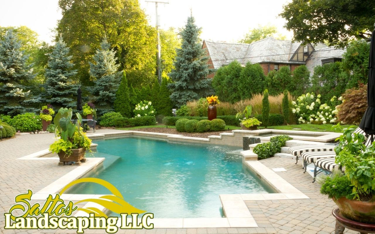 Pool Landscaping Ideas to Inspire You This Summer
